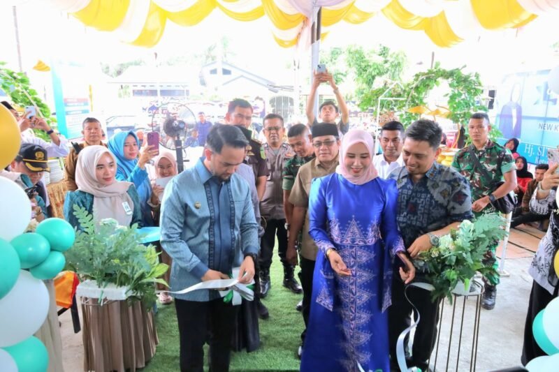 Wabup Aceh Barat Said Fadheil meresmikan grand opening Klinik Mitra Medika (KMM) Meulaboh di Gampong Langung Meureubo, Senin (14/9/2026).