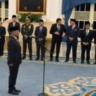 Presiden Prabowo Subianto melantik Wakil Menteri Keuangan Suahasil Nazara menjadi Menteri Keuangan menggantikan Purbaya Yudhi Sadewa di Istana Negara Jakarta, Senin (14/9/2026).