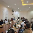 Pemko Banda Aceh ikuti rapat dengan Tim Kemenpar RI tentang Tren & Pengembangan Kepariwisataan Kota Banda Aceh di Pendopo Wali Kota Sabtu 19/09/2026.