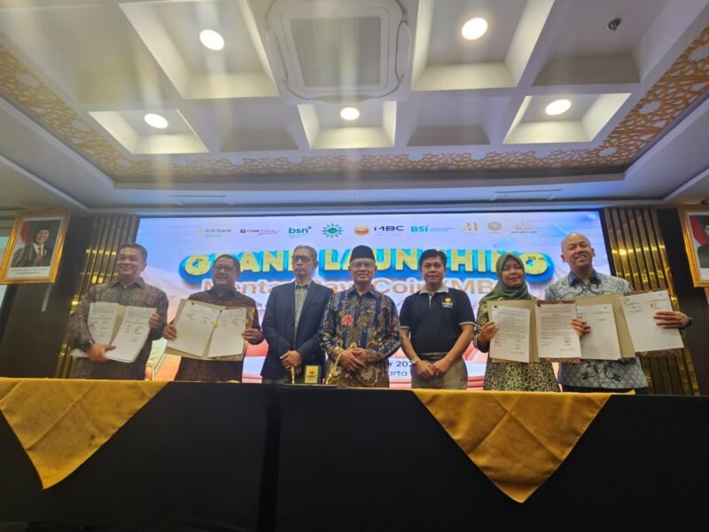 PT Bank Syariah Indonesia (Persero) Tbk (BSI) jalin kemitraan strategis dengan PT Mentari Bayt Coin (MBC) entitas bisnis di bawah Muhammadiyah untuk dorong inklusi investasi emas syariah.