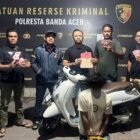 Unit V Jatanras Satreskrim Polresta Banda Aceh ungkap pencurian uang Rp100 juta di parkiran Masjid Jamik Lambaro Ingin Jaya Aceh Besar, pelaku MI (42) warga Idi Rayeuk Aceh Timur diciduk Sabtu 19/9/2026.