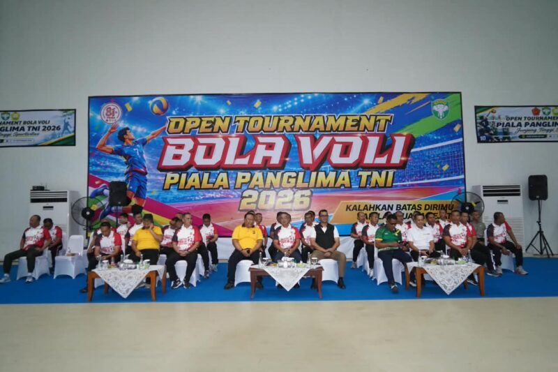 Pangdam IM Mayjen TNI Joko Hadi Susilo buka Open Tournament Bola Voli Piala Panglima TNI dalam rangka HUT ke-81 TNI 2026 di GOR KONI Aceh Banda Aceh Senin 21/9/2026, diikuti 24 tim selama 7 hari hingga 27/9/2026.