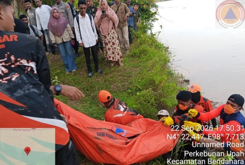 Warga Kampung Tualang Baro Manyak Payed Aceh Tamiang Kamaruzzahman 27 tahun ditemukan meninggal di DAS Kampung Marlempang Bendahara Selasa 22/9/2026 pukul 16.45 WIB.