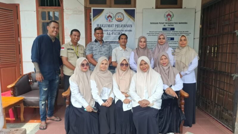 Dinas Kesehatan Kota Banda Aceh melalui Bidang P2P gelar Sosialisasi Bahaya Infeksi HIV Menular Seksual IMS dan Skrining HIV di Pusat Rehabilitasi Narkoba Yayasan Al Fatha Rabu 23 September 2026 bagian upaya peningkatan edukasi kesehatan sekaligus deteksi dini HIV bagi kelompok di lingkungan rehabilitasi. 