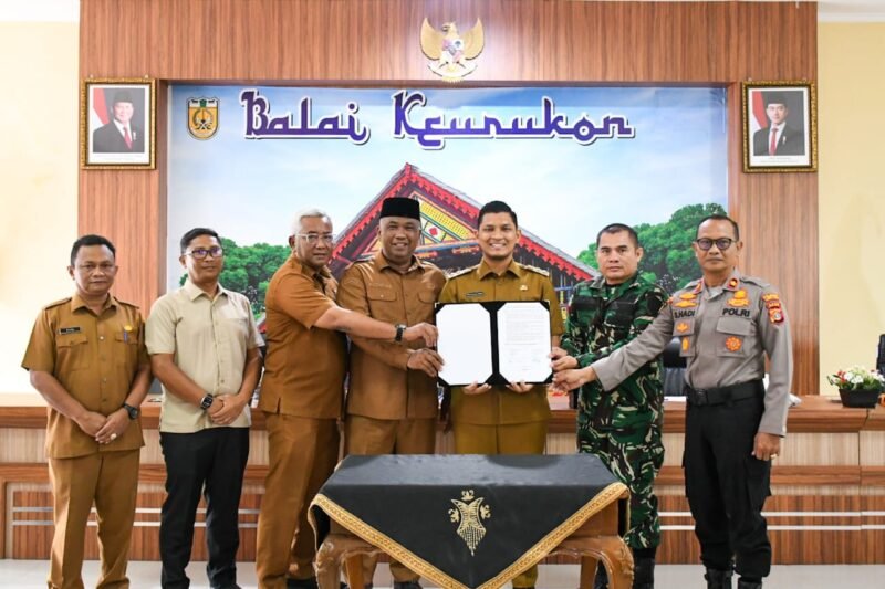 Keamanan dan perdamaian masyarakat (kamtibmas) bukan hanya menjadi tanggung jawab pemerintah dan aparat keamanan.