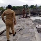 Kondisi bendungan Blang Kumot Lhok Adan di Kecamatan Sakti, Kabupaten Pidie yang jebol dihantam arus deras Krueng Tiro setelah hujan deras mengguyur wilayah tersebut pada Kamis 24 September 2026 sekira pukul 23.00 WIB. 