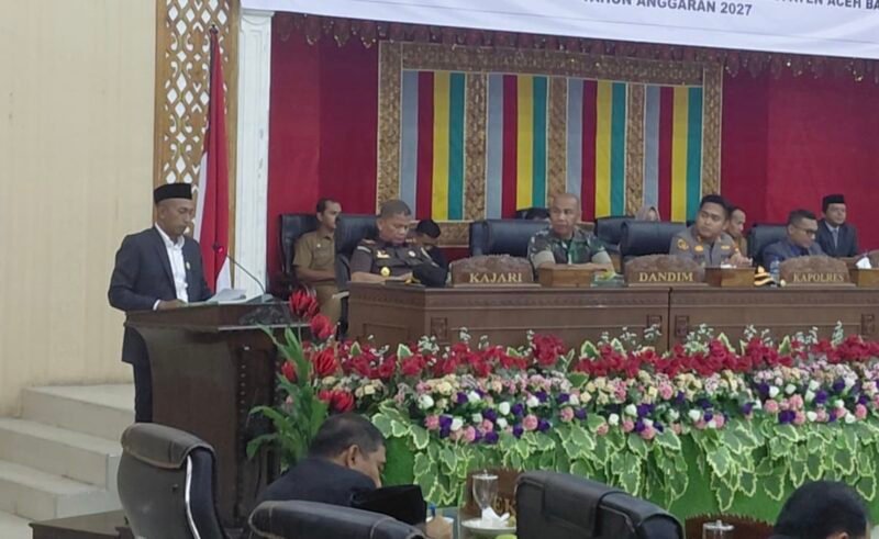 Fraksi Abdya Maju soroti 5 isu strategis pembangunan dalam Paripurna Penutupan KUA-PPAS APBK 2027 di DPRK Aceh Barat Daya Selasa 29/9/2026.