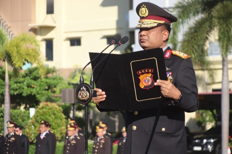 Kapolda Aceh Irjen Pol. Ruddi Setiawan memimpin Upacara Peringatan Hari Kesaktian Pancasila Tahun 2026 yang diikuti jajaran pejabat utama dan personel di lapangan Mapolda Aceh, Banda Aceh, Kamis (1/10/2026).