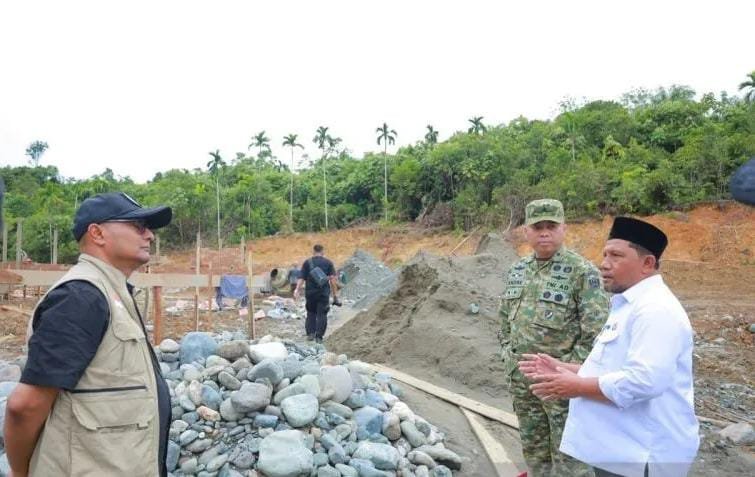 SDN Alue Lhok Aceh Barat rusak banjir 2025 dibangun kembali pakai CSR Kitabisa Rp1,5 M. Target operasional Desember 2026, Januari 2027 dipakai siswa.