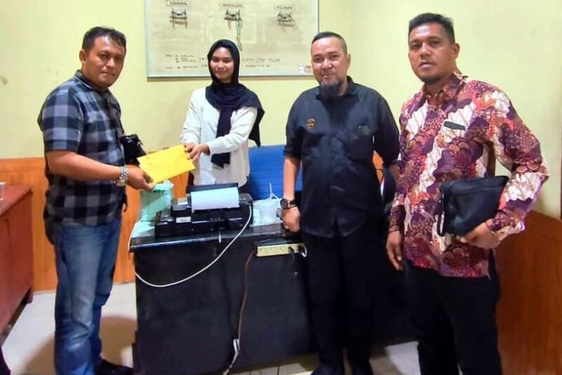 Perempuan RP 52 Desa Sianjo-anjo Gunung Meriah dilaporkan ke Polres Aceh Singkil diduga aniaya keponakan 10 tahun di hajatan Desa Cingkam 12/9/2026.