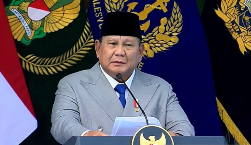 Presiden Prabowo tegaskan di Mabes TNI Cilangkap Senin 5/10/2026, Indonesia cinta damai dan tak ganggu negara lain tapi wajib lindungi rakyat dan SDA untuk kesejahteraan; kekuatan utama TNI bukan alutsista tapi jiwa rela berkorban, di upacara 3.378 prajurit dan peresmian 204 satuan baru termasuk 6 kodam.