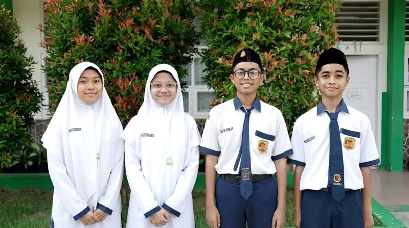 Tsamara Naira Aqila & M. Raffi Fariski (Matematika), M. Azhar Syafiq (IPA), Syarifah Zahra (IPS) tampil di OMI Provinsi Aceh di MTsN 1 Model Banda Aceh 6/10/2026 usai juara tingkat kota, target lolos nasional.
