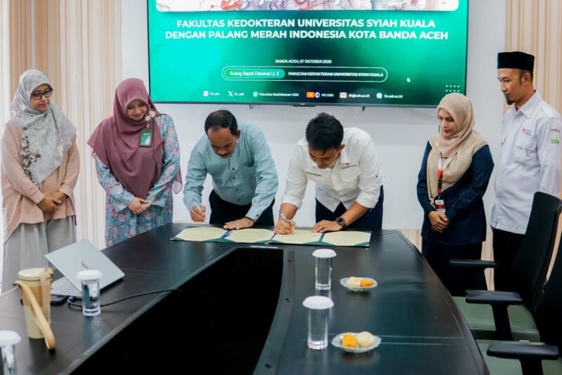 PMI Kota Banda Aceh dan Fakultas Kedokteran USK, Rabu (7/10/2026) resmi menjalin kerja sama untuk memperluas kontribusi di bidang kesehatan dan kemanusiaan.