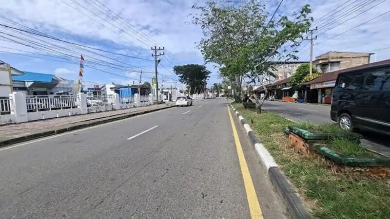 BMKG Cut Nyak Dhien prakirakan Nagan Raya Minggu (11/10/2026) pagi cerah berawan, siang berawan tebal, malam hujan lokal petir + angin kencang.