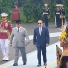 Presiden Prabowo Subianto terima Presiden Mesir Abdel Fattah el-Sisi di Istana Merdeka, Minggu siang.