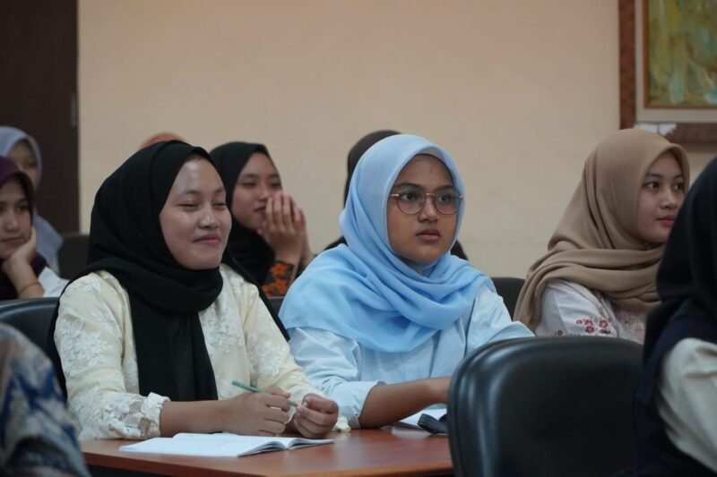 KPw BI Aceh memperluas edukasi Cinta, Bangga, Paham (CBP) Rupiah melalui program Saweu Sikula dan Saweu Gampong di Kabupaten Pidie pada 29 September hingga 2 Oktober 2026 yang menyasar lebih dari 700 pelajar, santri dan masyarakat.