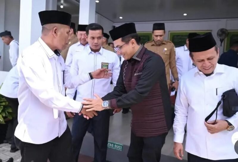 Ketua DPRK Banda Aceh Irwansyah hadiri Maulid Nabi SAW di Mahkamah Syar'iyah Banda Aceh Gampong Mibo, Senin (12/10/2026). 