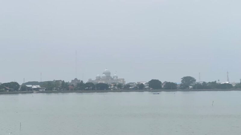 Dinkes Lhokseumawe imbau warga waspada kabut asap Karhutla, Kamis (15/10/2026).