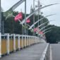 Bendera Alam Peudeung berkibar pusat Kota Banda Aceh Jembatan Peuniti Pante Pirak Ahad 18/10/2026.
